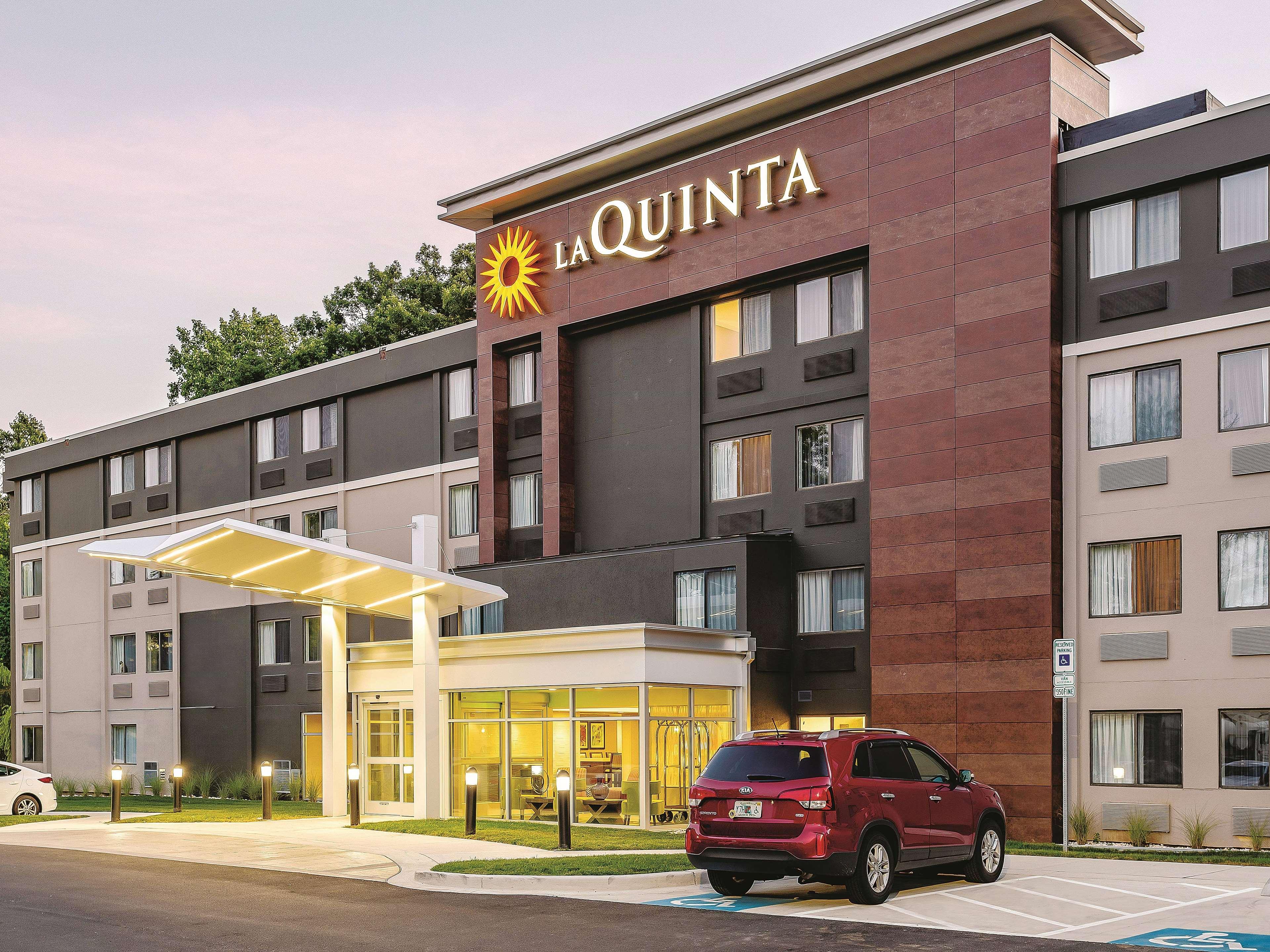La Quinta By Wyndham Columbia / Fort Meade Джессап Экстерьер фото